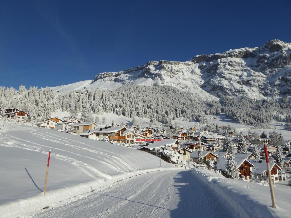 Casa Admisa, Spektakulaere Aussicht, Ski In And Out, Hochwertige Einrichtung, Valserstein Und Eiche Flims Exterior foto