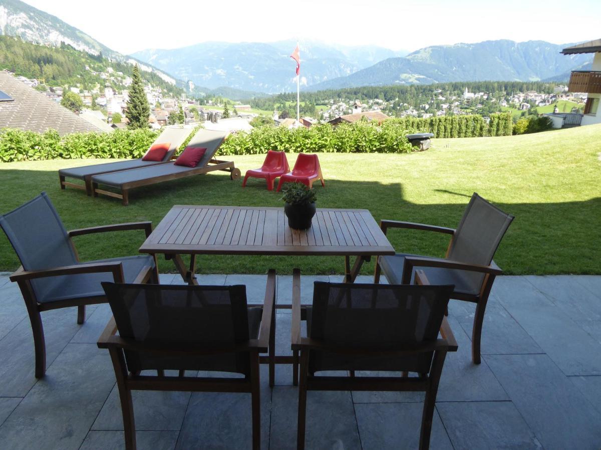 Casa Admisa, Spektakulaere Aussicht, Ski In And Out, Hochwertige Einrichtung, Valserstein Und Eiche Flims Exterior foto